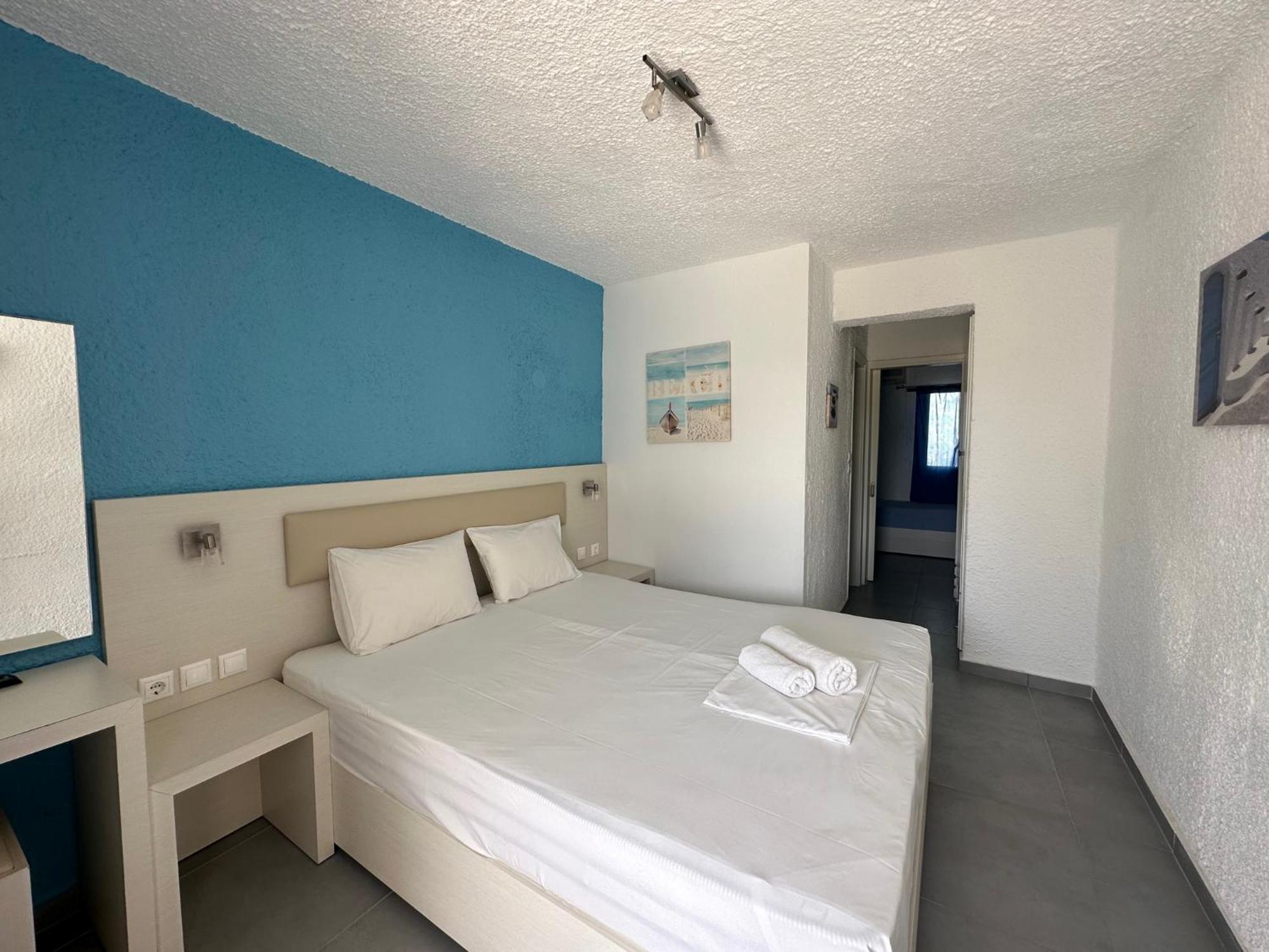 Blue Senses Apartments Sarti Dış mekan fotoğraf